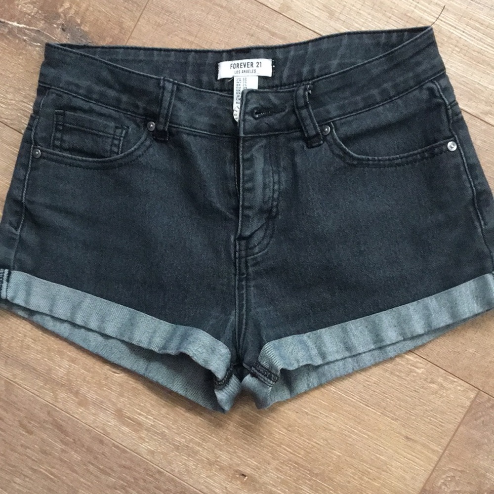 21 Forever Short